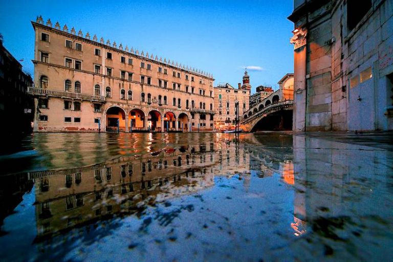 venice ponte vecchio travel photo tom ang